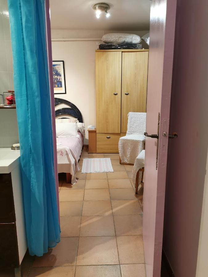 מרסיי Appartement En Sous Sol De Villa Avec Acces Jardin Et Piscine מראה חיצוני תמונה